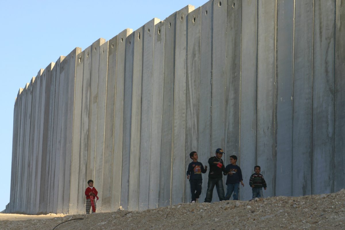 Walls in Israel. Will they be removed? Jewish News Syndicate reports of peace